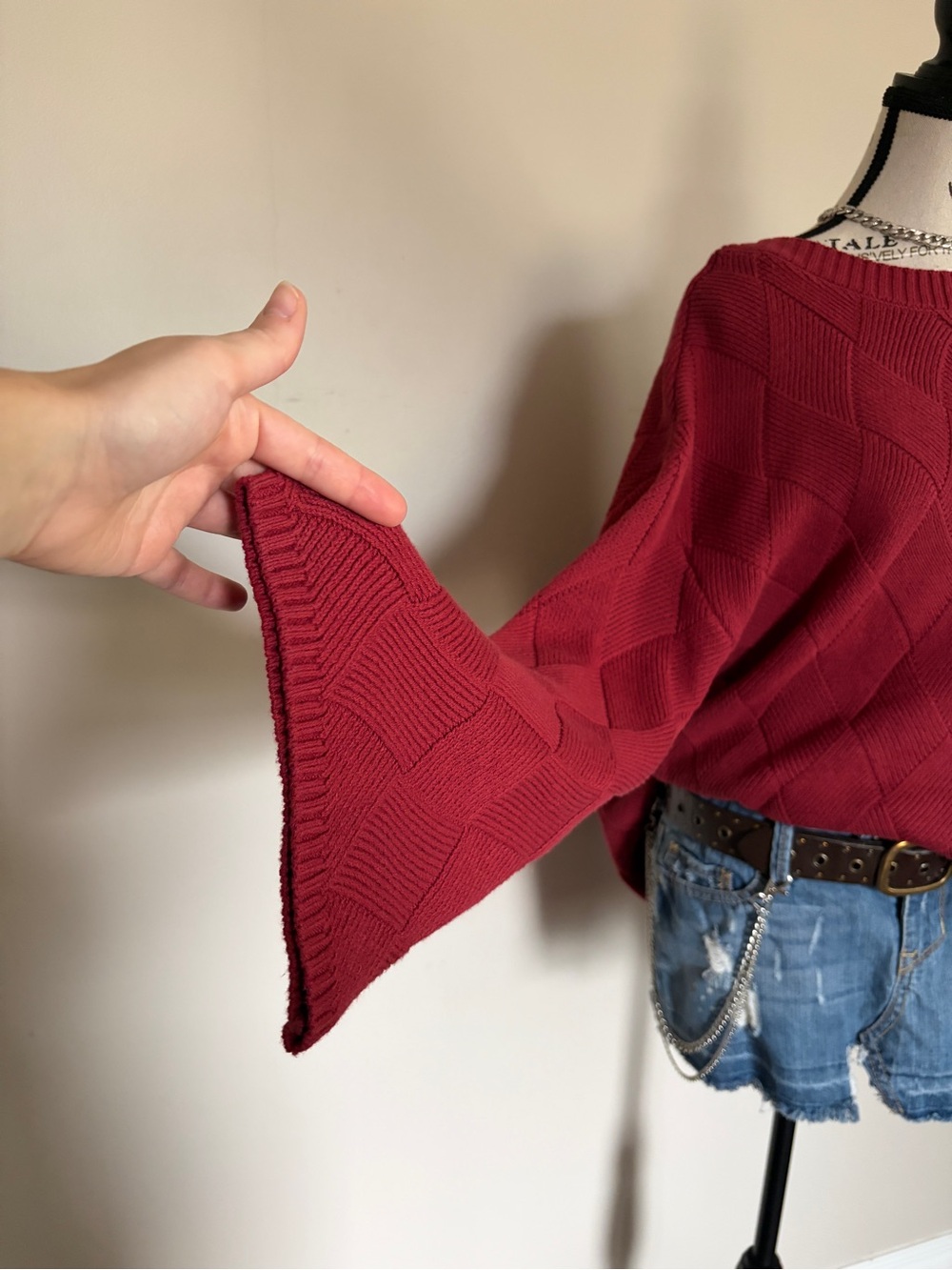 FDJ French Dressing Red Bell Sleeve Drop Shoulder Diamond Knit Boatneck Sweater - Picture 2 of 10